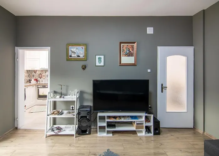 Apartment Location In Center And Paid Parking Varna